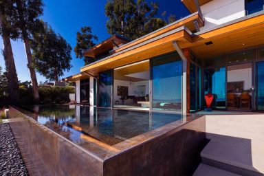 Modern Warm Summer Pool Design