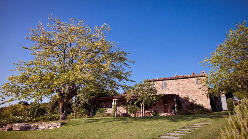 A Very Nice Garden Villa Italy