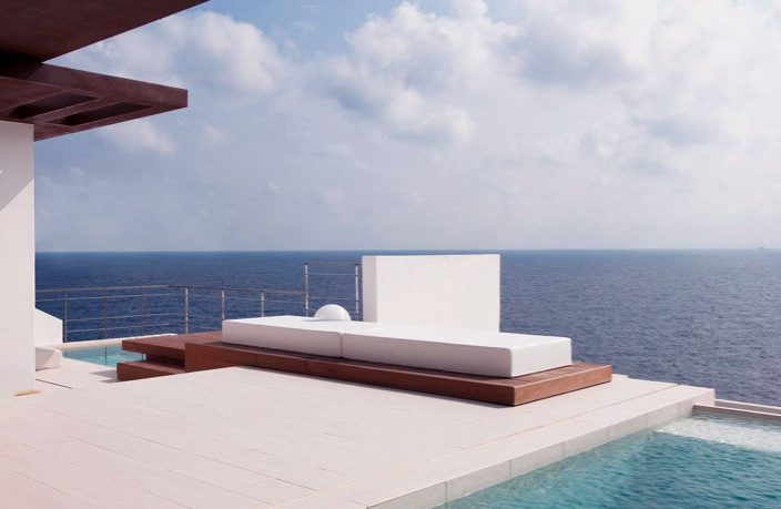 Amazing Infinity Pool with Beautiful Ocean View