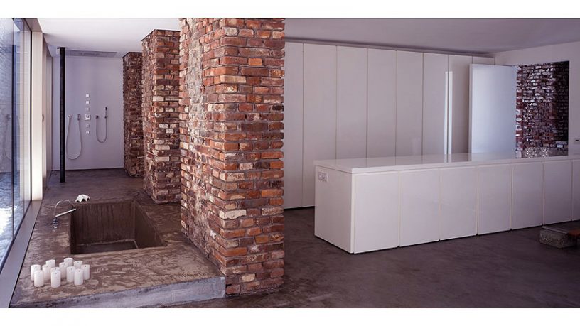 Contemporary Square Concrete Bathub Design Ideas