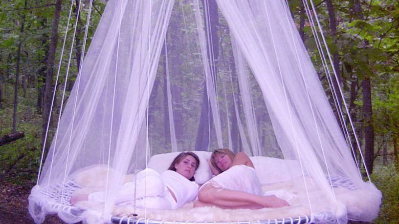 Mosquito Net Outdoor White Floating Bed