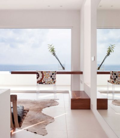 Sun Room with Cute Chair Flower Accent