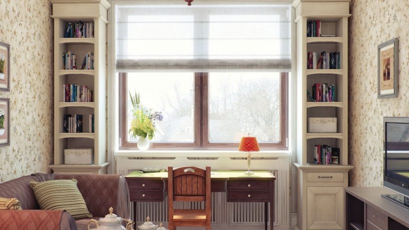 Elegant Living Room with Classic Chandelier