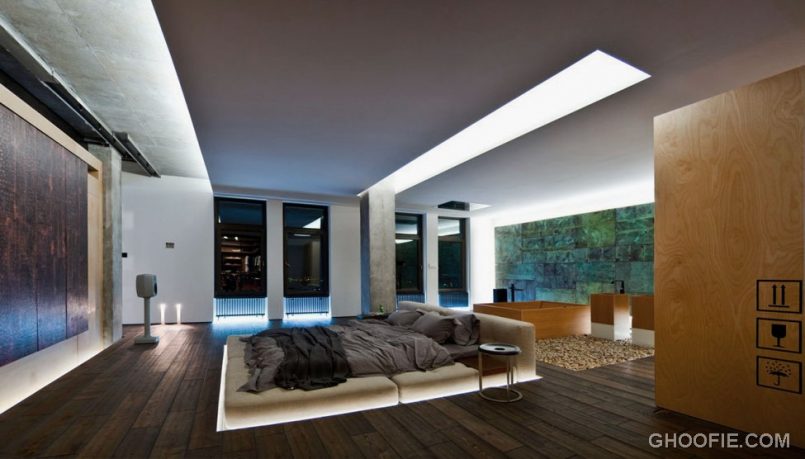 Upholstered Platform Bed with Exotic Lamp