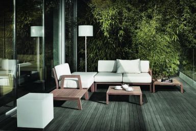 Charming Sleek Outdoor Living Area with Wooden Deck