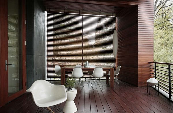 Elegant Outdoor Deck Terrace Design with Dining Table