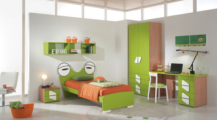 Green Orange Frog Shape Bed for Boys