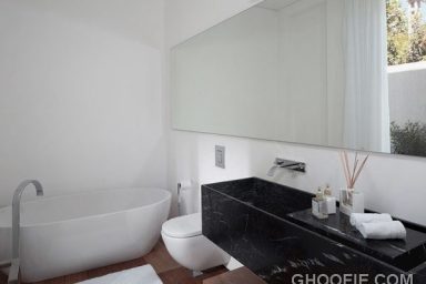 Contemporary Bathroom for Modern Family House Design Ideas