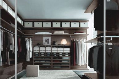 Elegant Spacious Walk in Closet Design