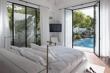 Gorgeous White Bedroom for Modern Family House Design Ideas