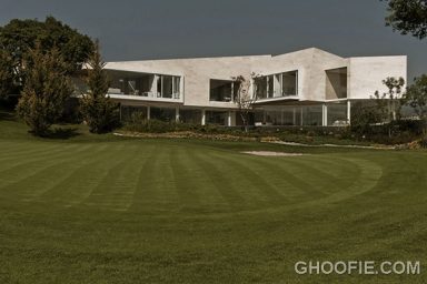 Luxurious Marble House Design Ideas with Private Golf Course