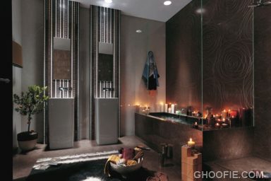 Unique Romantic Bathroom with Candle Decor