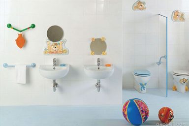 Cute Wall Decor Kids Bathroom Design