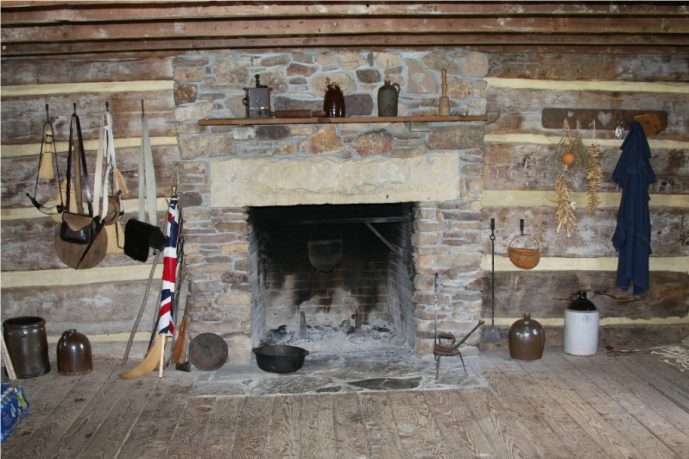 Natural Stone Fireplace Cooking Fireplace Crane Wooden Floor