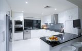 Black and white sleek kitchen designs