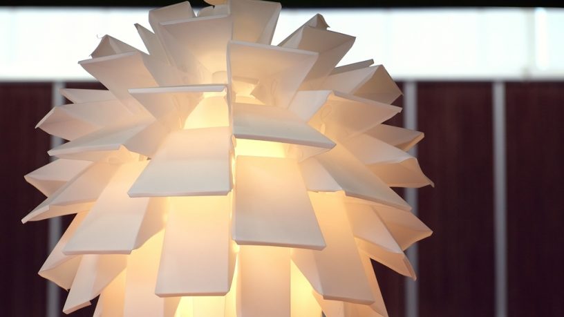Modern lighting fixture