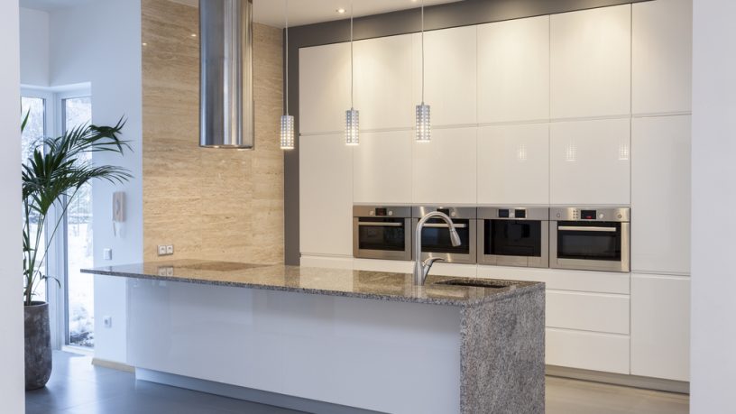 Modern track lighting fixtures